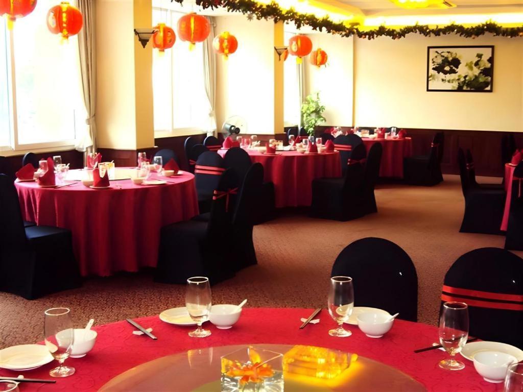 האי פונג Huu Nghi Hotel מראה חיצוני תמונה